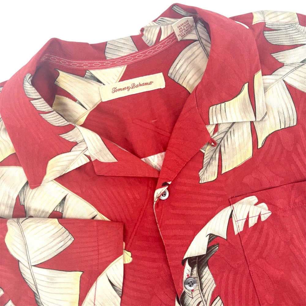 Tommy Bahama Mens XL 100% Silk Red Banana Leaf Tropical Camp Shirt Short Sleeve
